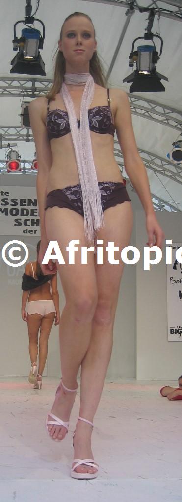 ../Images/krefash4 674.jpg